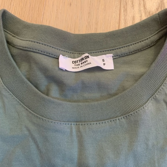 Hollister top - Picture 2 of 2